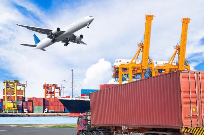 国际快递与国际物流 核心差异解析